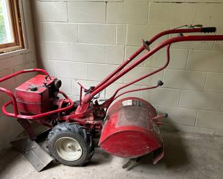 Troy-Bilt Roto Tiller Horse Model