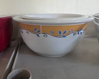 Nesting Bowl Set
