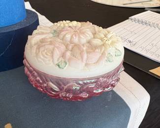 Fenton Pink Iridescent Glass Powder Jar with Floral Lid