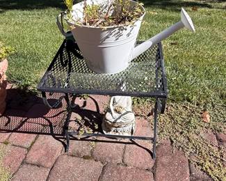 Metal Mesh Patio Side Table