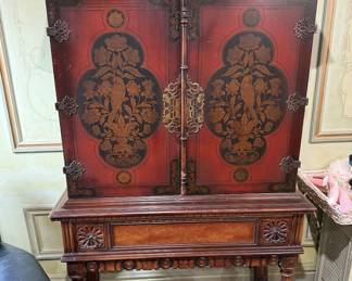 Berkey & Gay Asian Cabinet