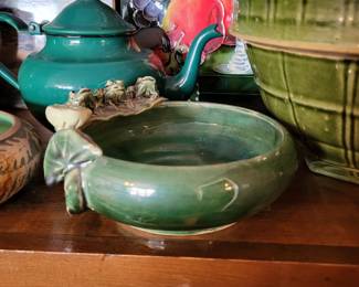 FROG BOWL