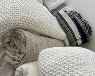LOTS OF BEIGE TEXTURED BLANKETS & TEXTILES