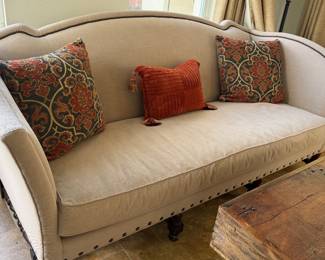 GORGEOUS BEIGE SOFA