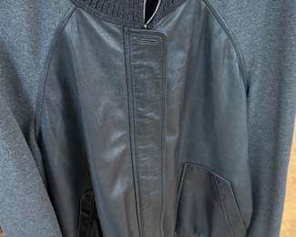 THIS ST JOHN LEATHER & WOOL JACKET AMAZING