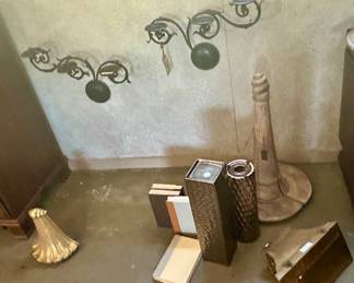 Corbels and wall decor