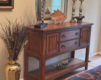 Mission-style wooden sideboard, 