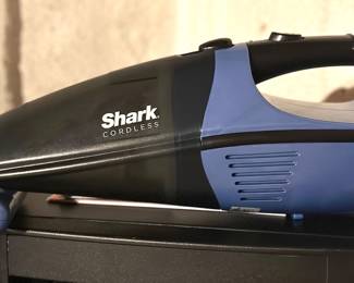 Shark handheld vacuum 