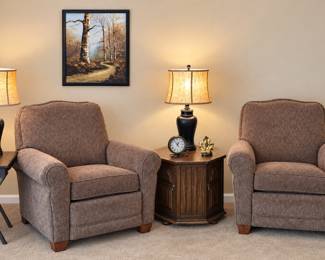 Lovely Lazy Biy brown upholstered pushback reclining chairs 
