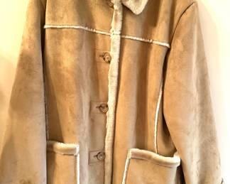 tan suede-style button-up jacket featuring a plush shearling-trimmed collar