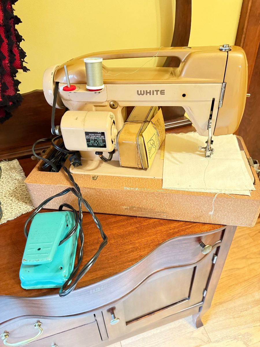 White Sewing Machine
