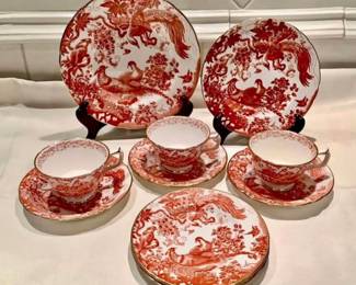 Royal crown derby Red Aves