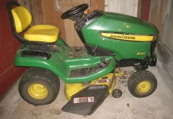 John Deere Tractor 