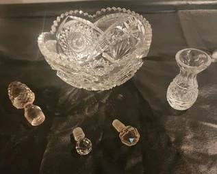 Crystal pieces and decanter toppers