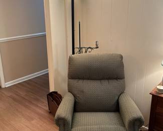 Recliner 