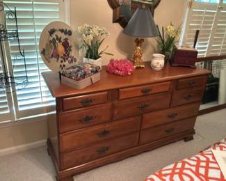 Colonial style dresser 