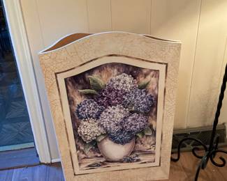 Decorative fireplace cover 
