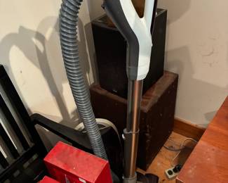 Vacuum