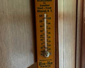 Advertising thermometer