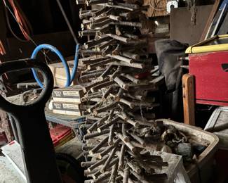 Twig tree