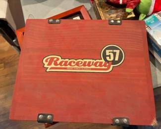 2005 Front Porch Classics Raceway 57 wooden box board game