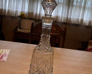 Crystal decanter