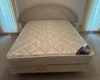 Queen set clean!