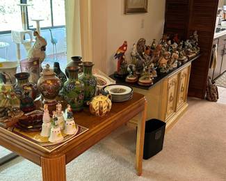Vases, plates, figurines