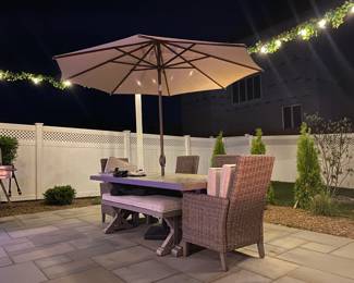 Outdoor Dining Table with Umbrella