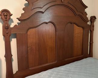 1800’s beautiful walnut bed