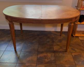 56x40x30 Vintage Oval Wood Dining Table