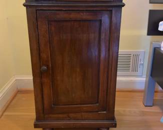 16 x 12 x 32 Rustic Solid Wood Single Drawer Nightstand with Cabinet