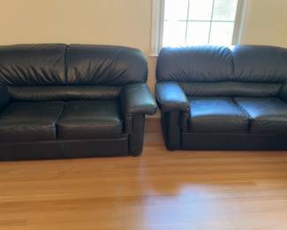 each2 avail 62x28x 35 Modern Black Leather Sofa