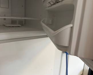 #91A - $220 - Frigidaire fridge / freezer