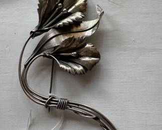 #27 - $59 - Brooch sterling floral large 5"approx