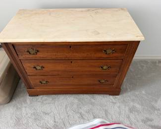 #86 - $220 - Three drawers antique dresser 39x19x30