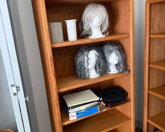 #80 - $100 - Taller Oak bookcase 6 shelves 31x12x72