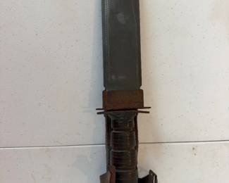 #106 - $80 - USN issued knife with sheath