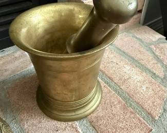 #21 - $50 - Brass mortar & pestle