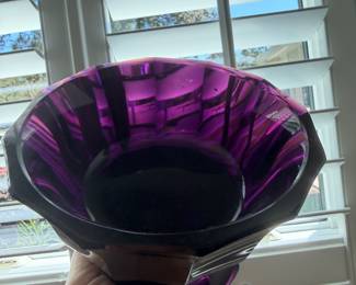 #30 - $150 - MCM Wiener Werkstatte Josef Hoffman Purple glassware bowl 7x7x5T signed