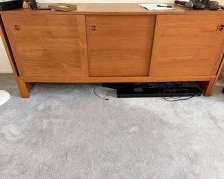 #22 - $350 - Danish sideboard 71Wx19x30