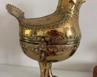 #20 - $100 - Indian Dhokra lidded bird brass & bronze which opens 9x4x11