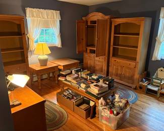 Den with Broyhill Furniture Set Books & More