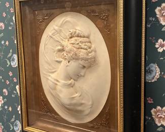 Vintage Framed Cameo Art