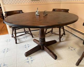 Ethan Allen Table