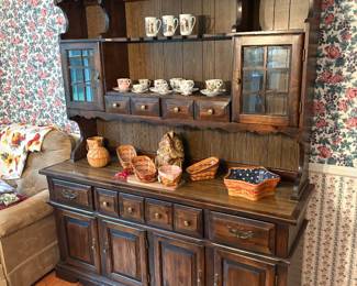 Two Piece Hutch / Breakfront