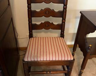 Vintage Wooden Ladder-Back Dining Chair – Turned Legs