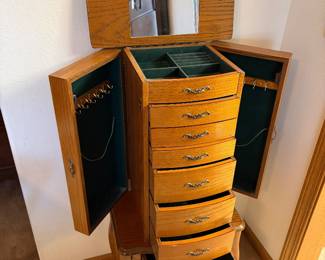 Vintage Oak Jewelry Armoire – 7 Drawers, Mirror & Necklace Storage