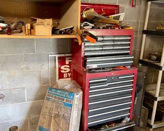 Tool chest
