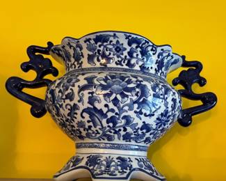 Blue and White Porcelain Two-Handled Jardiniere